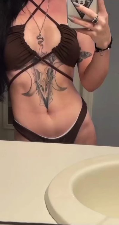 Watch KK 🫥's leaked NSFW video on TwXstars