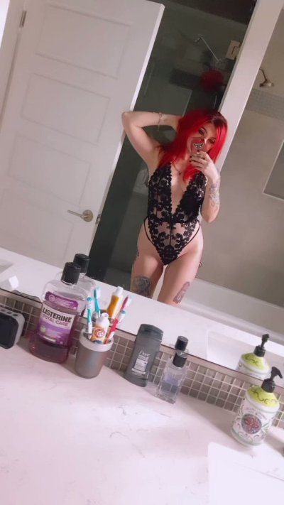 Watch ✨Lizzi Blake✨'s leaked NSFW video on TwXstars