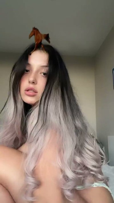 Watch Milada's leaked NSFW video on TwXstars