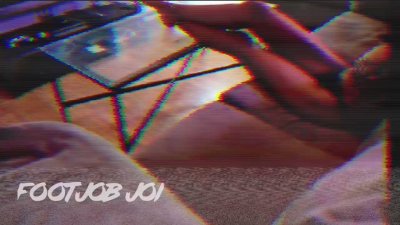 Watch QUEEN 💋❤️'s leaked NSFW video on TwXstars