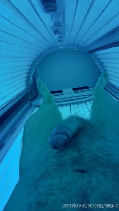 Watch Gabriel Phoenix's leaked NSFW video on TwXstars