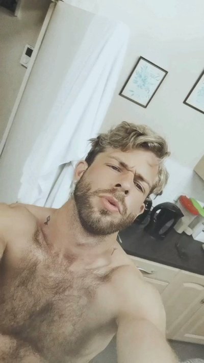Watch Gabriel Phoenix's leaked NSFW video on TwXstars
