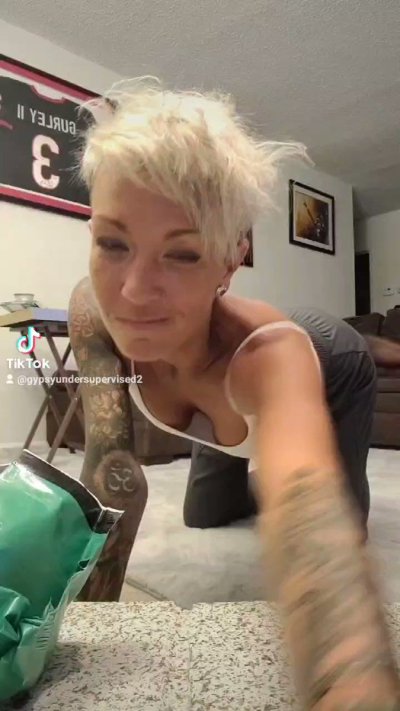 Watch Gypsyundersupervised's leaked NSFW video on TwXstars