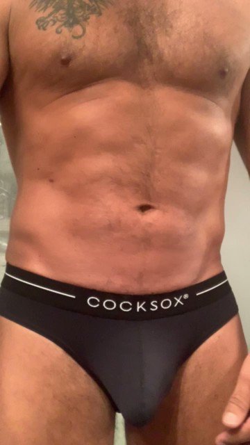 Watch DaddyD's leaked NSFW video on TwXstars