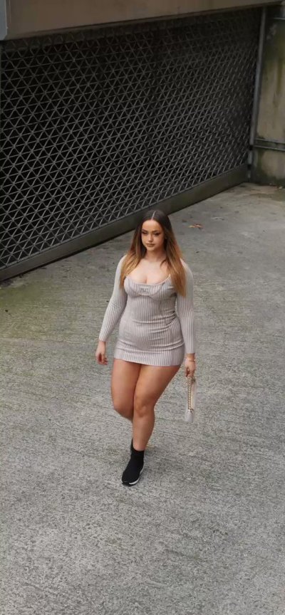 Watch Laura Bianca 🦋's leaked NSFW video on TwXstars