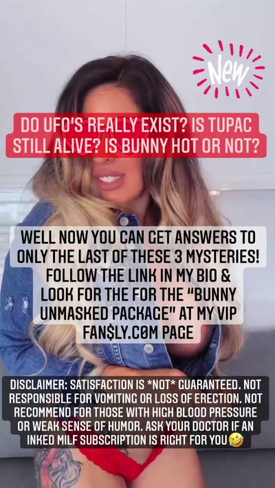 Watch XbunnyXkissesX | Inked MILF's leaked NSFW video on TwXstars