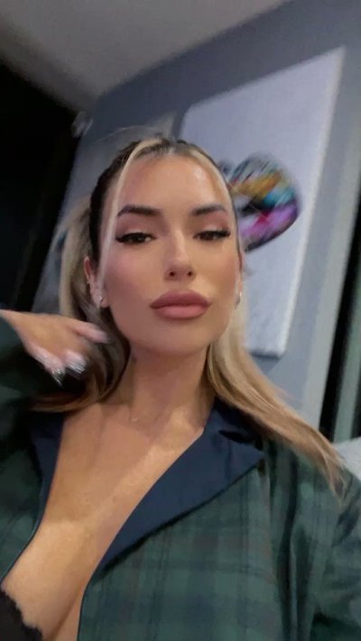 Watch Luchi Del Mar's leaked NSFW video on TwXstars