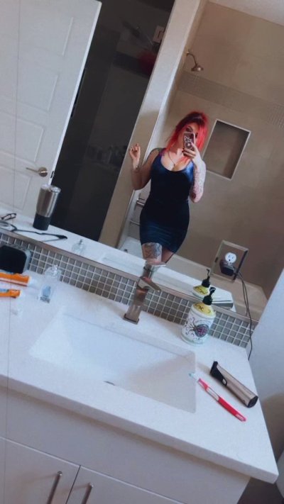 Watch ✨Lizzi Blake✨'s leaked NSFW video on TwXstars