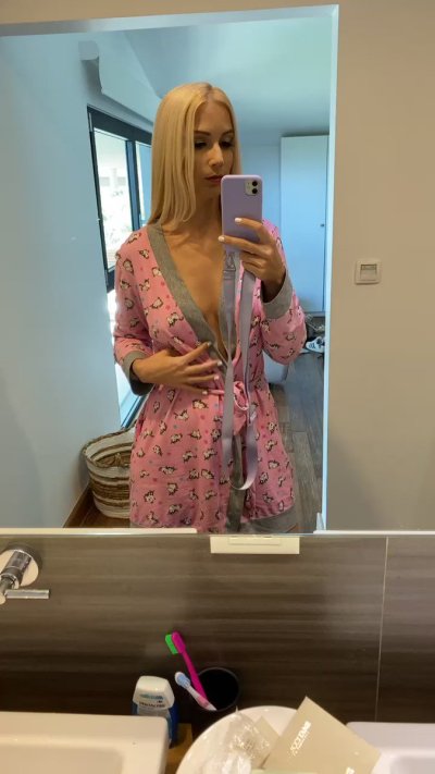 Watch Sharon White's leaked NSFW video on TwXstars