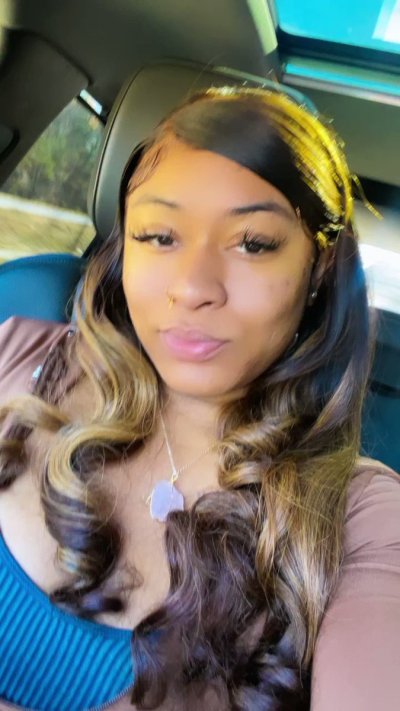 Watch juicyyjuicebox's leaked NSFW video on TwXstars