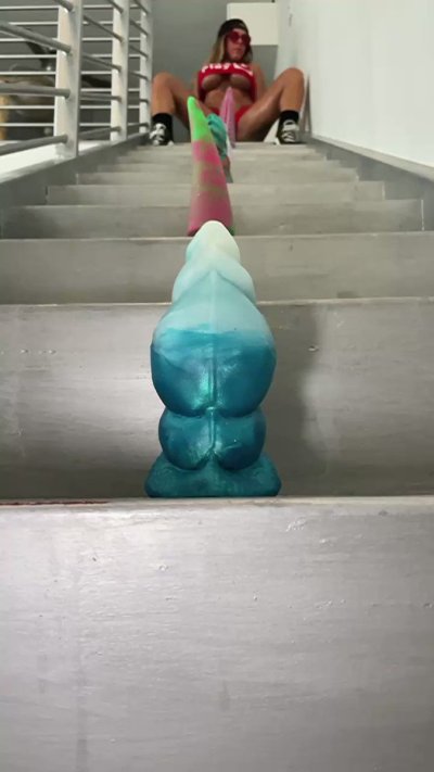 Watch XbunnyXkissesX | Inked MILF's leaked NSFW video on TwXstars