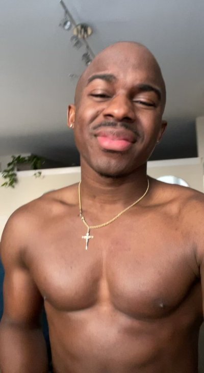 Watch Tay's leaked NSFW video on TwXstars