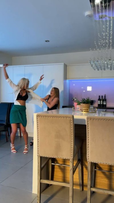 Watch liss's leaked NSFW video on TwXstars