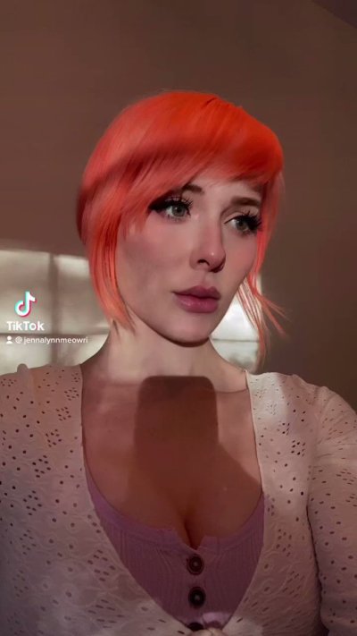 Watch meowri's leaked NSFW video on TwXstars