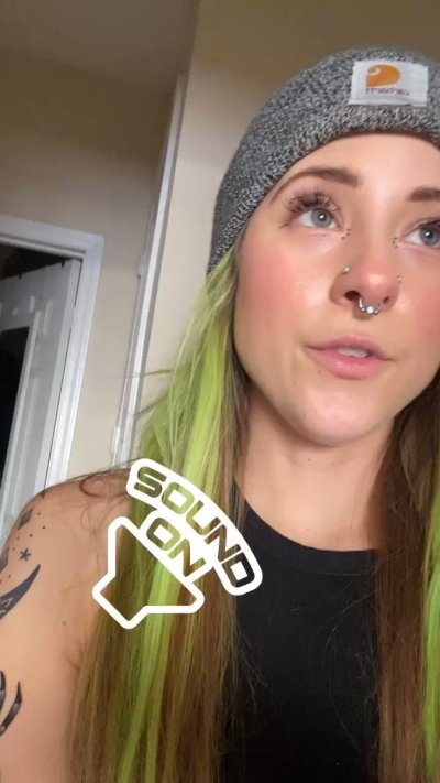 Watch awlivv's leaked NSFW video on TwXstars