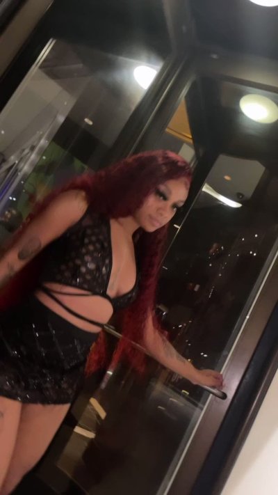 Watch TAY BAE💛's leaked NSFW video on TwXstars