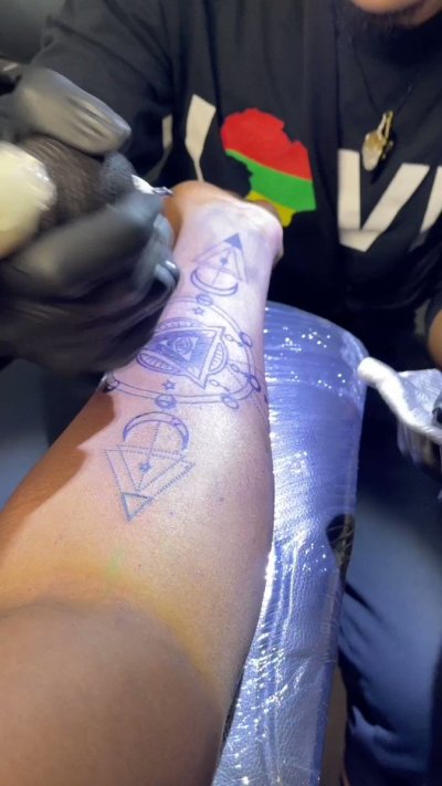 Watch DarkHoungan's leaked NSFW video on TwXstars