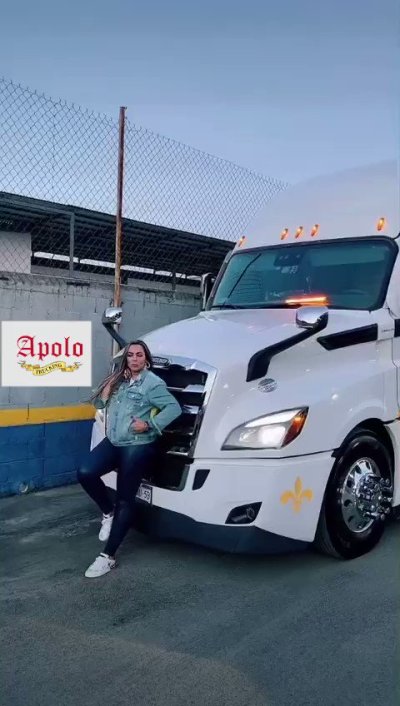 Watch vanessa La vecina's leaked NSFW video on TwXstars