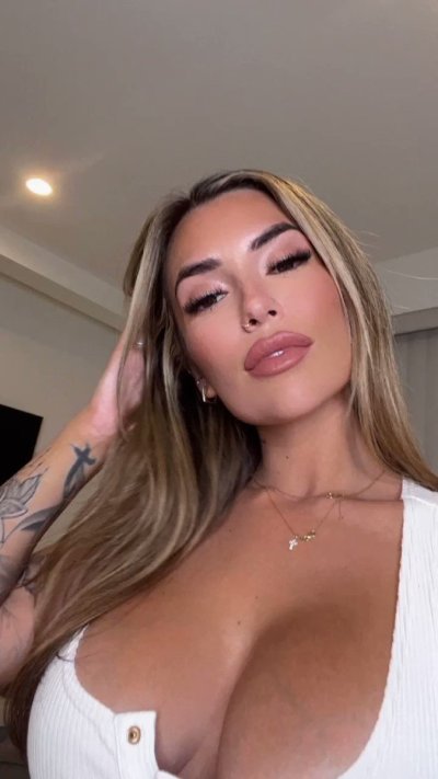 Watch Luchi Del Mar's leaked NSFW video on TwXstars