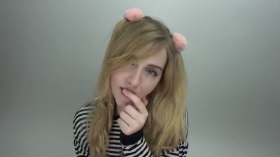 Watch Kayla Kay's leaked NSFW video on TwXstars