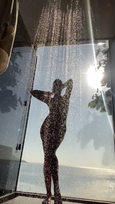 Watch Cherry Kiss's leaked NSFW video on TwXstars