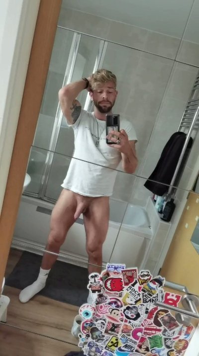 Watch Gabriel Phoenix's leaked NSFW video on TwXstars