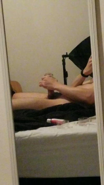 Watch Theo's leaked NSFW video on TwXstars