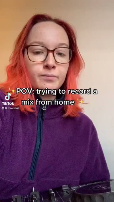 Watch Mixcloud's leaked NSFW video on TwXstars