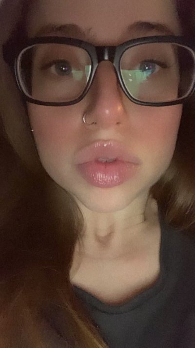 Watch sashsuicide's leaked NSFW video on TwXstars