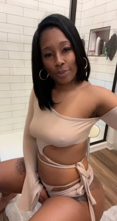 Watch Amanda Brinkley 💦FREE ONLYFANS's leaked NSFW video on TwXstars