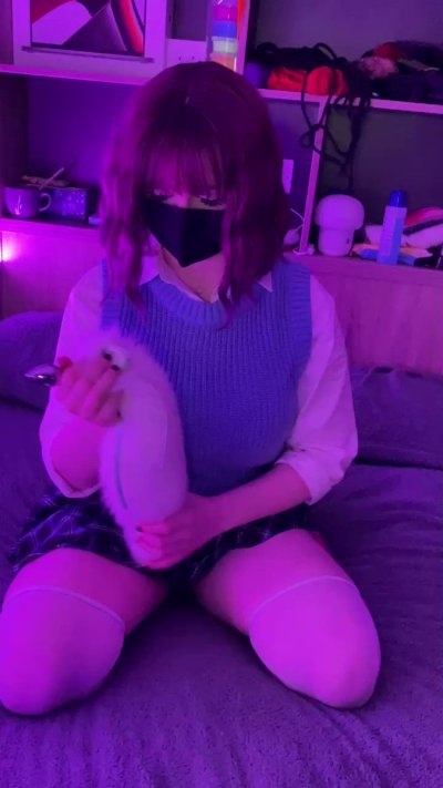 Watch Mika Mae's leaked NSFW video on TwXstars