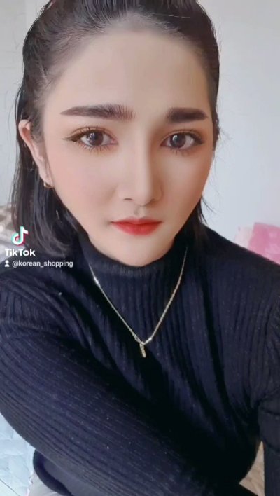 Watch FB : แพรววา สุกานดา's leaked NSFW video on TwXstars