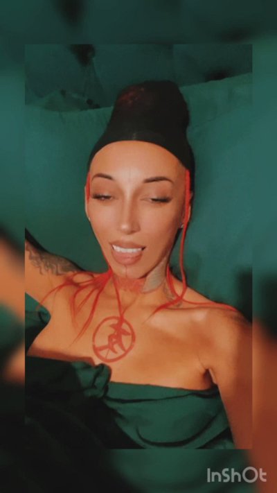 Watch BellaInkyBellz's leaked NSFW video on TwXstars