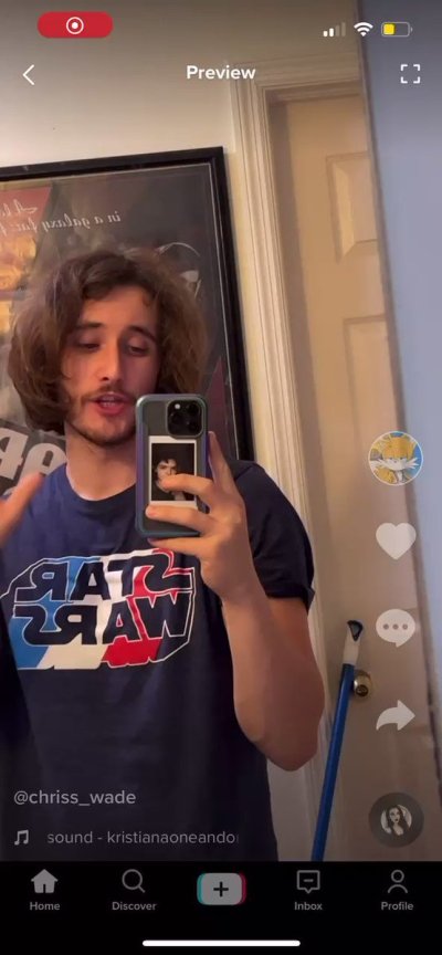 Watch Chriss_wade's leaked NSFW video on TwXstars