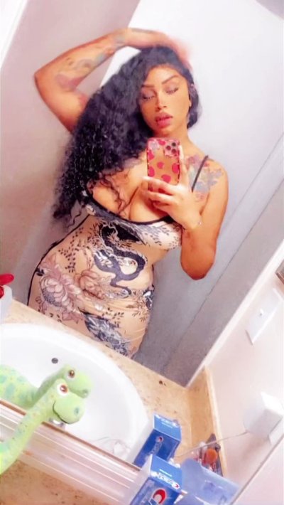 Watch Kammie 🇮🇳 🇯🇲's leaked NSFW video on TwXstars