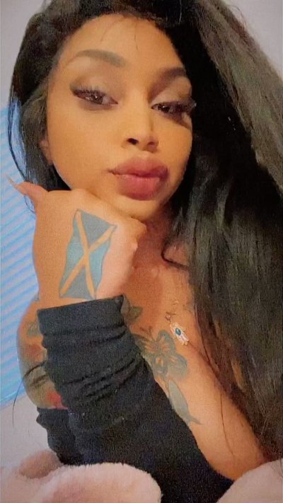 Watch Kammie 🇮🇳 🇯🇲's leaked NSFW video on TwXstars