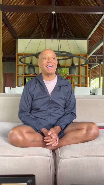 Watch Russell Simmons's leaked NSFW video on TwXstars