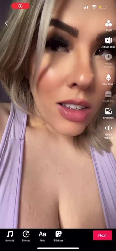 Watch 👸🏼Charlotte Rachel's leaked NSFW video on TwXstars