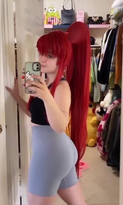 Watch Reb's leaked NSFW video on TwXstars