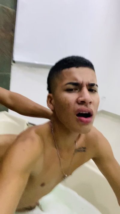 Watch Primos calientes😈's leaked NSFW video on TwXstars