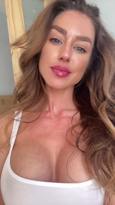 Watch Eliza Rose Watson's leaked NSFW video on TwXstars