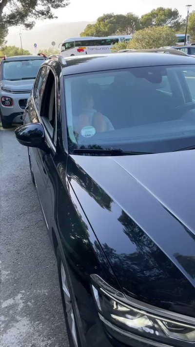 Watch Layla Marlene's leaked NSFW video on TwXstars