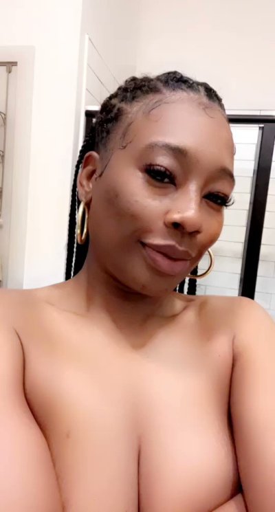 Watch Amanda Brinkley 💦FREE ONLYFANS's leaked NSFW video on TwXstars