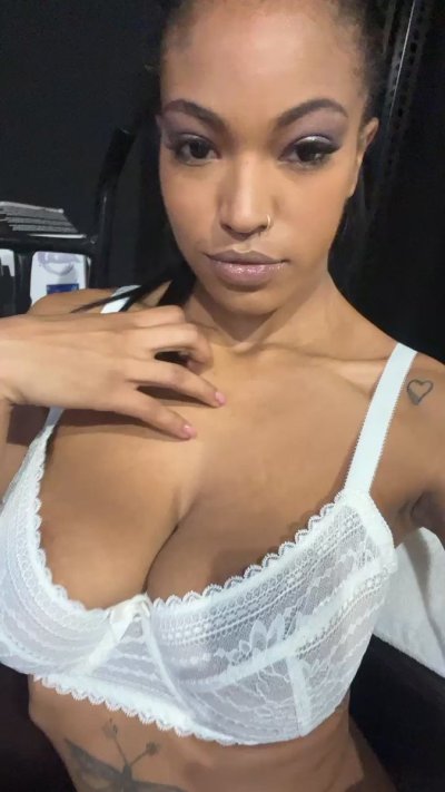 Watch Tina Fire's leaked NSFW video on TwXstars