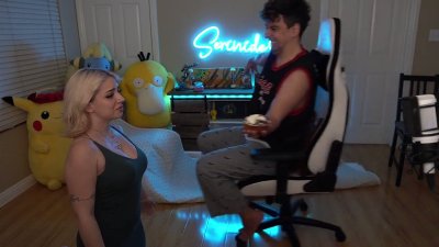 Watch Reb's leaked NSFW video on TwXstars