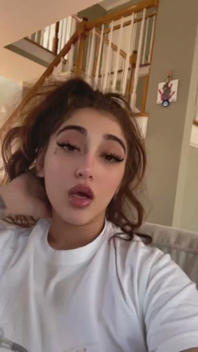 Watch ❦ 𝕄𝐢𝐥𝕜 𝕟 Ｈｏｎｅｙ 🍯 ✨'s leaked NSFW video on TwXstars