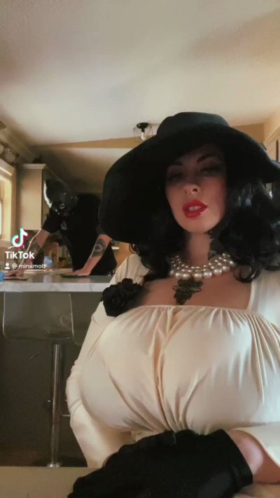 Watch JessieMinxxx.com's leaked NSFW video on TwXstars