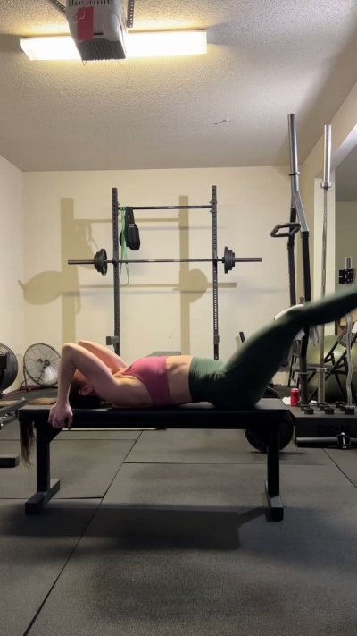 Watch Lisa Bell's leaked NSFW video on TwXstars