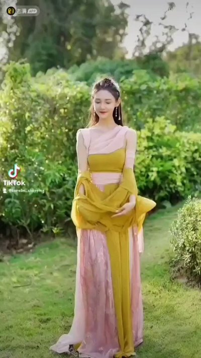 Watch FB : แพรววา สุกานดา's leaked NSFW video on TwXstars