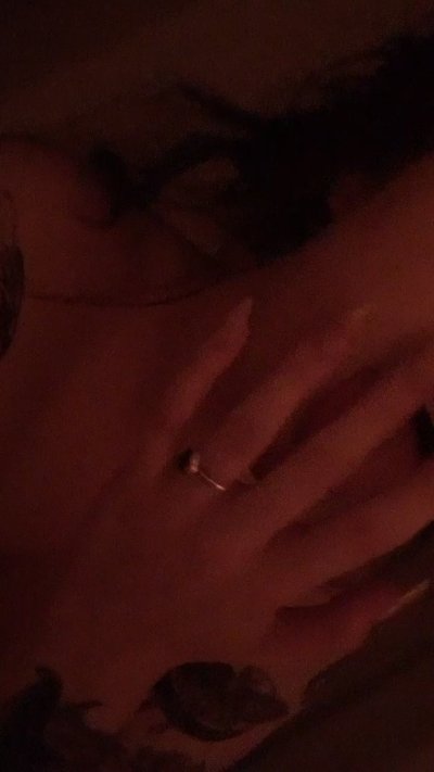 Watch 𝓘𝓿𝔂 ⚔️'s leaked NSFW video on TwXstars